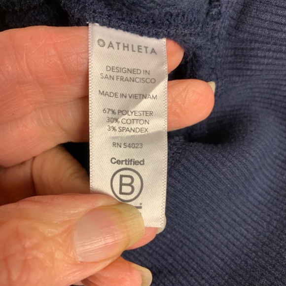 Athleta pullover top with zipper navy cropped utility sporty relaxed size XL - Picture 4 of 8